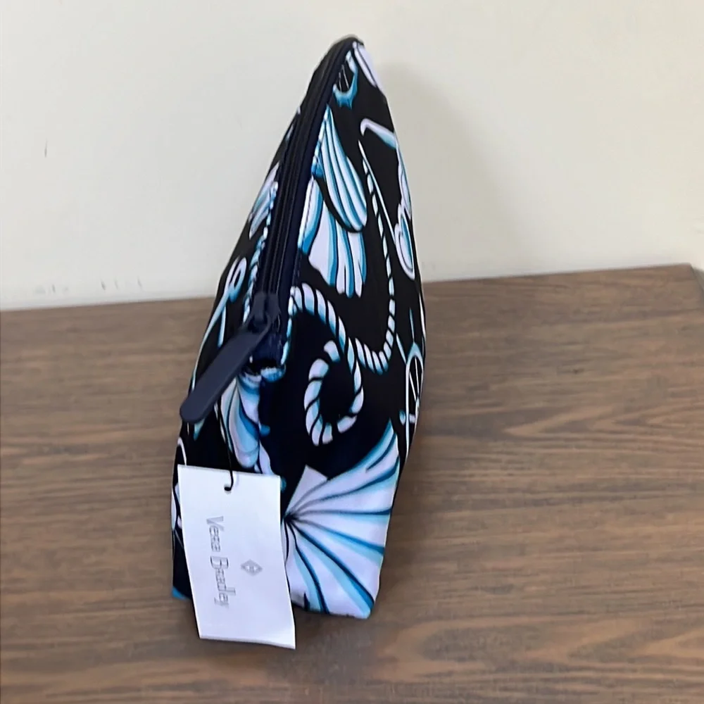 NEW Vera Bradley Lighten Up Grand Travel Cosmetic Bag in Shore Enough Pattern